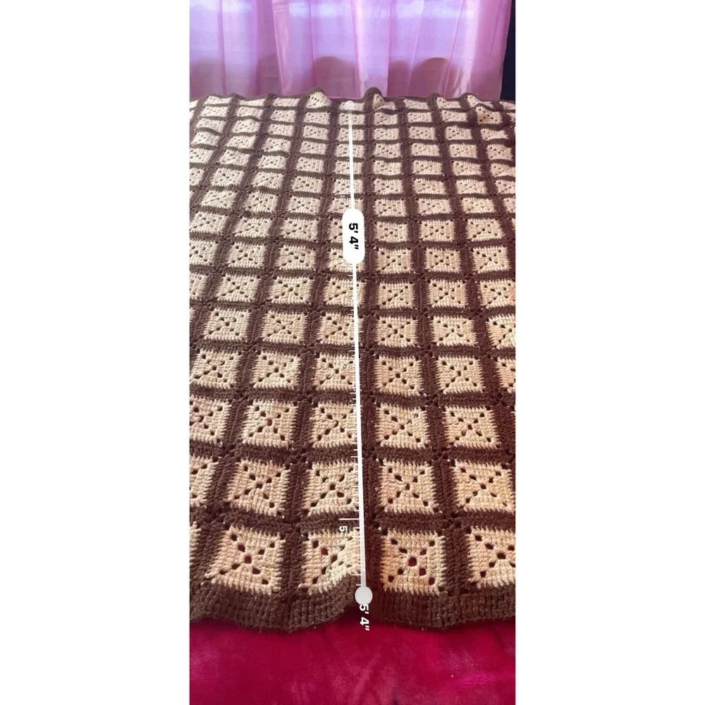 Granny Square VINTAGE Afghan 50x68 Knitted Blanket Throw Cottage Core Retro Boho